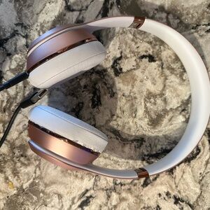 Beats by Dre Metallic Pink and White Over-Ear Headphones
